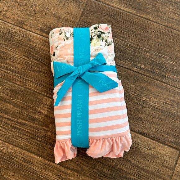 Posh Peanut Bedding Nwot Posh Peanut Vintage Rose Luxe Patoo Poshmark